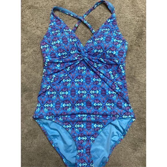 New. Bleu Rod Beattie twisted blue swimsuit. Retails $129. Size 10 - Picture 9 of 12